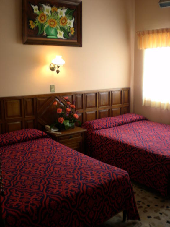 Hotel Tajin Papantla de Olarte Værelse billede